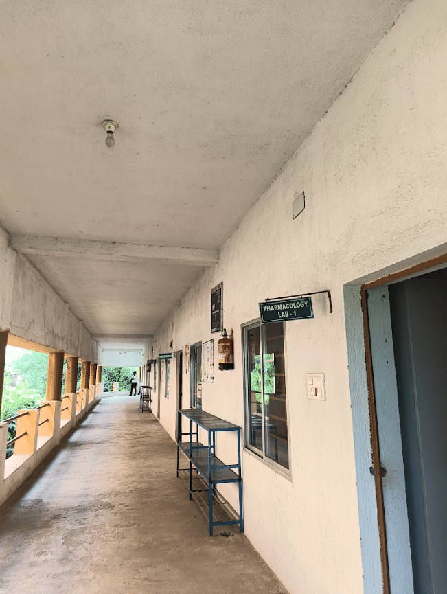 HGEA College of Pharmacy Bokaro Labs photo 51